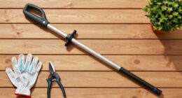 9 Best Pole Hedge Trimmers for Overgrown Hedges in 2026